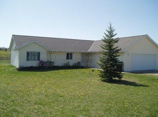 1319 216th Ave, New Richmond, WI 54017