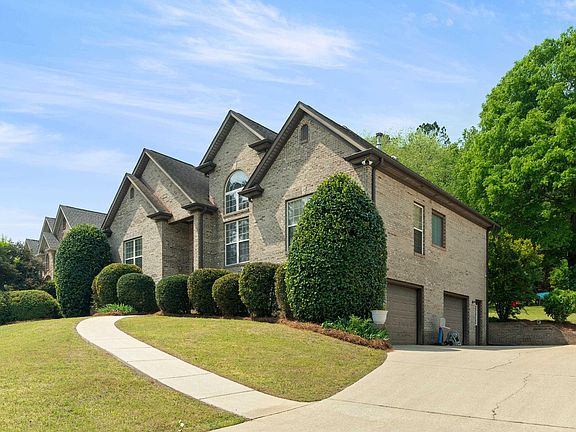 3rd image of 173 River Birch Rd