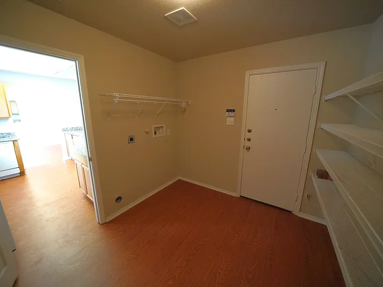 117 Angus Way — Photo 14
