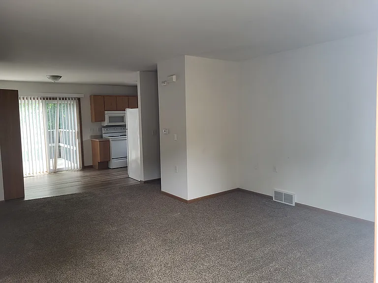 4915 Universal Dr #2 — Photo 10