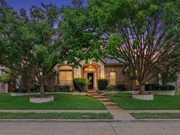 2237 Homestead Ln, Plano, TX 75025