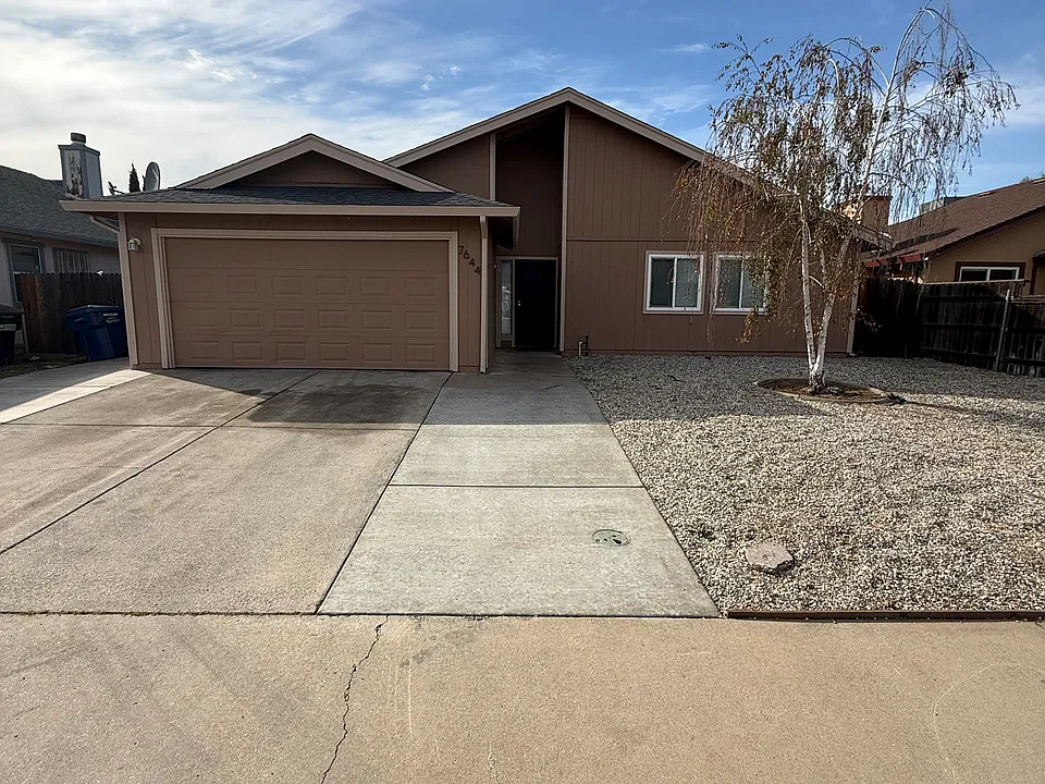 7644 Harmony Oaks Way