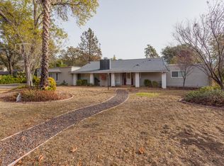 4975 Saratoga Dr, Redding, CA 96002