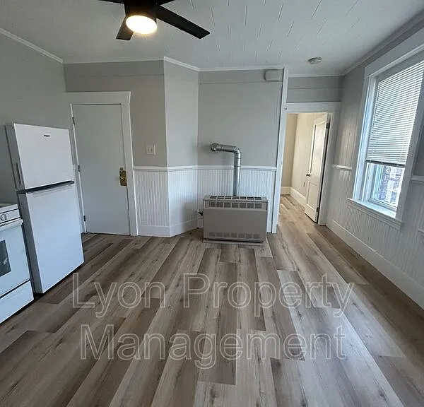 415 Main St #5 — Photo 5