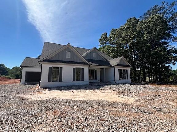 2nd image of 4783 E Reed Rd