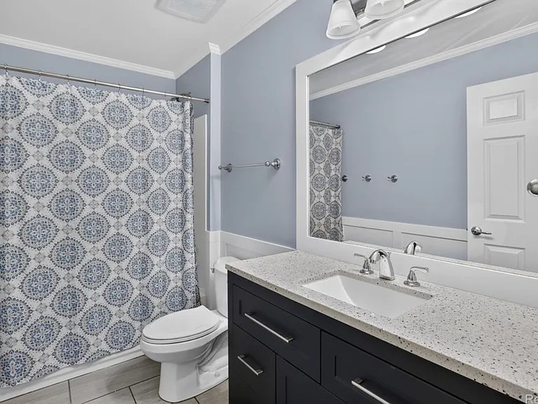 5001 Meadow Crest Cir — Photo 27