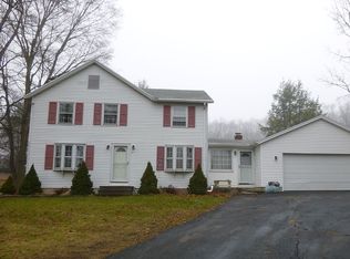 21 Flanders Rd, East Hampton, CT 06424