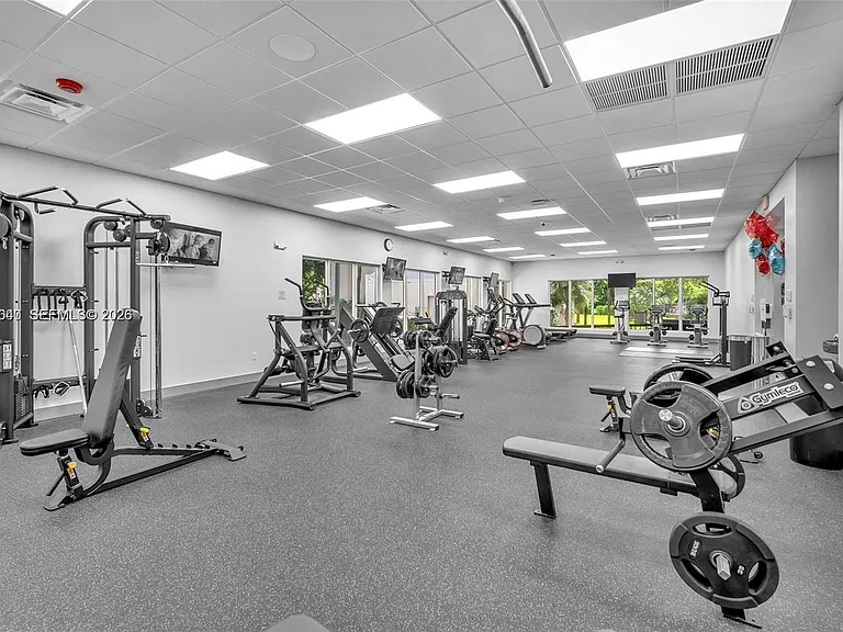 17021 N Bay Rd #219 — Photo 49