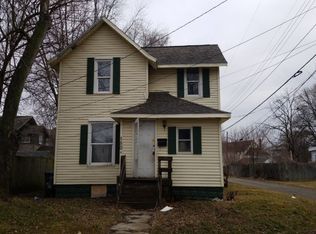 1504 Krau St, Elkhart, IN 46516