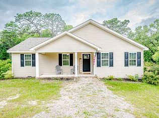 112 Savannah Ln, Vass, NC 28394