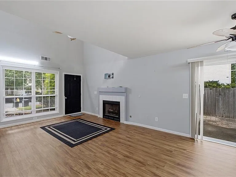 13506 Aventide Ln — Photo 12