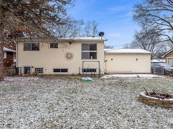 5th image of 2803 Karen Dr
