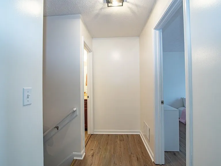 114 Twin Lakes Dr — Photo 33