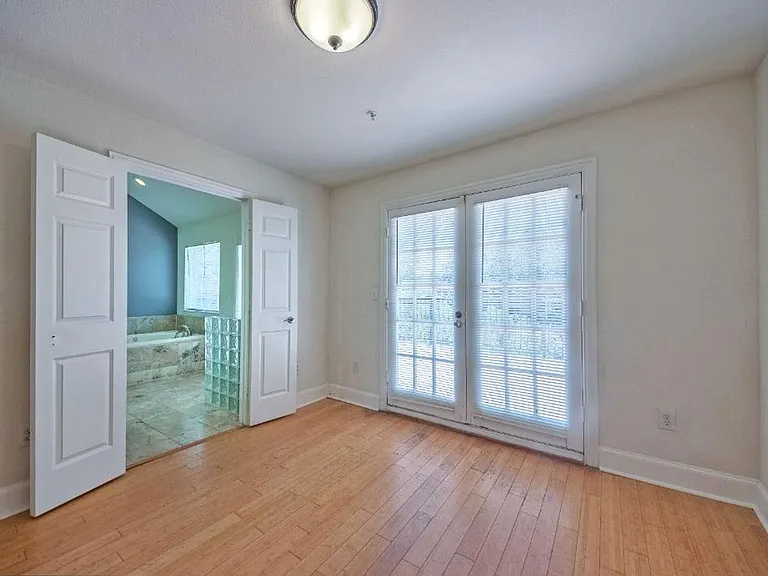 5713 Lewis St — Photo 23