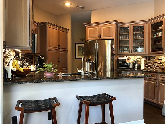 4th image of 4 Water Oak Pl