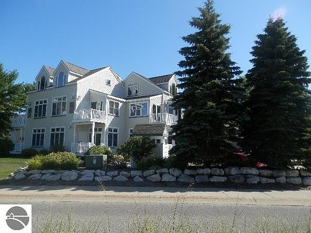 1st image of 29 Brookharbor N