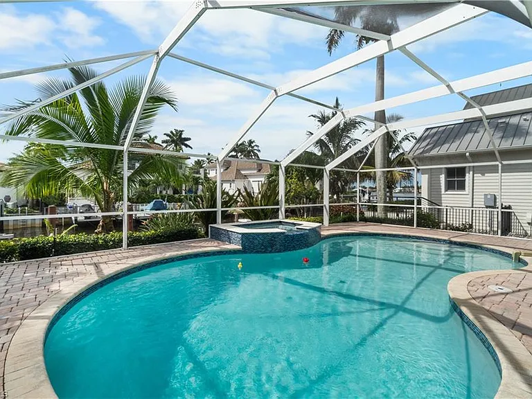 1320 Marlin Dr — Photo 25