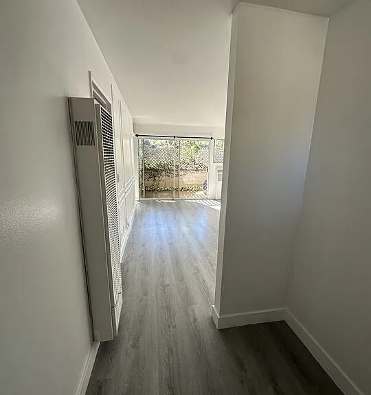 9018 Keith Ave — Photo 8