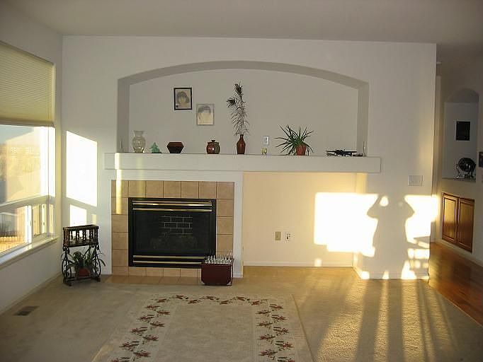 2nd image of 10007 Franklin St