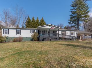 171 Frances Ln, Clyde, NC 28721