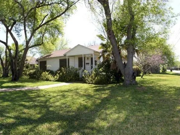 3401 Lawnview St, Corpus Christi, TX 78411