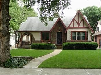 1st image of 3615 Gladstone Blvd