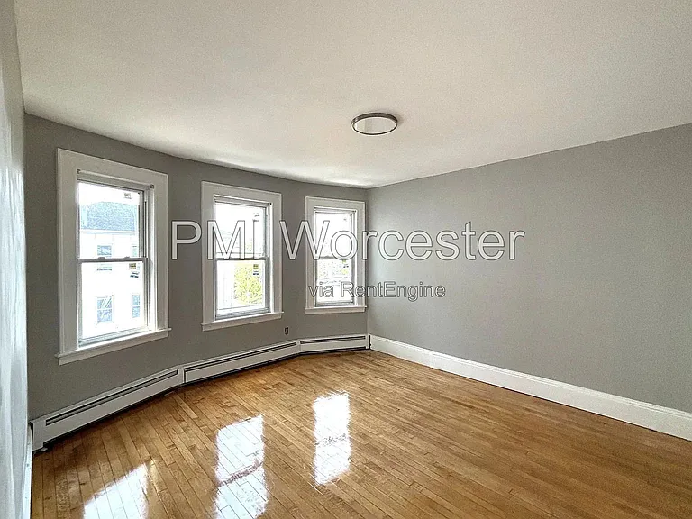 8 Hooper St — Photo 5