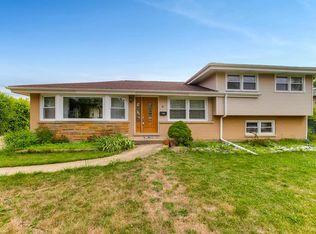 9 Michael Mnr, Glenview, IL