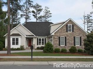 101 S Bracken Fern Ln, Southern Pines, NC 28387