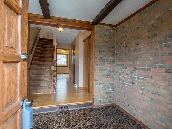 5th image of 101 Woodbridge Pl