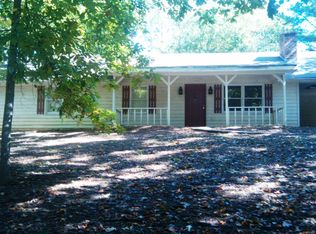 4927 Oak Grove Dr, Buford, GA 30518