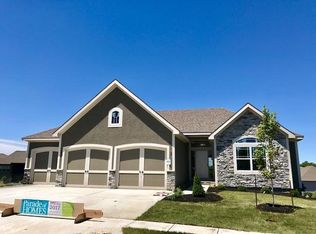 1304 Whispering Ridge Dr, Pleasant Hill, MO 64080