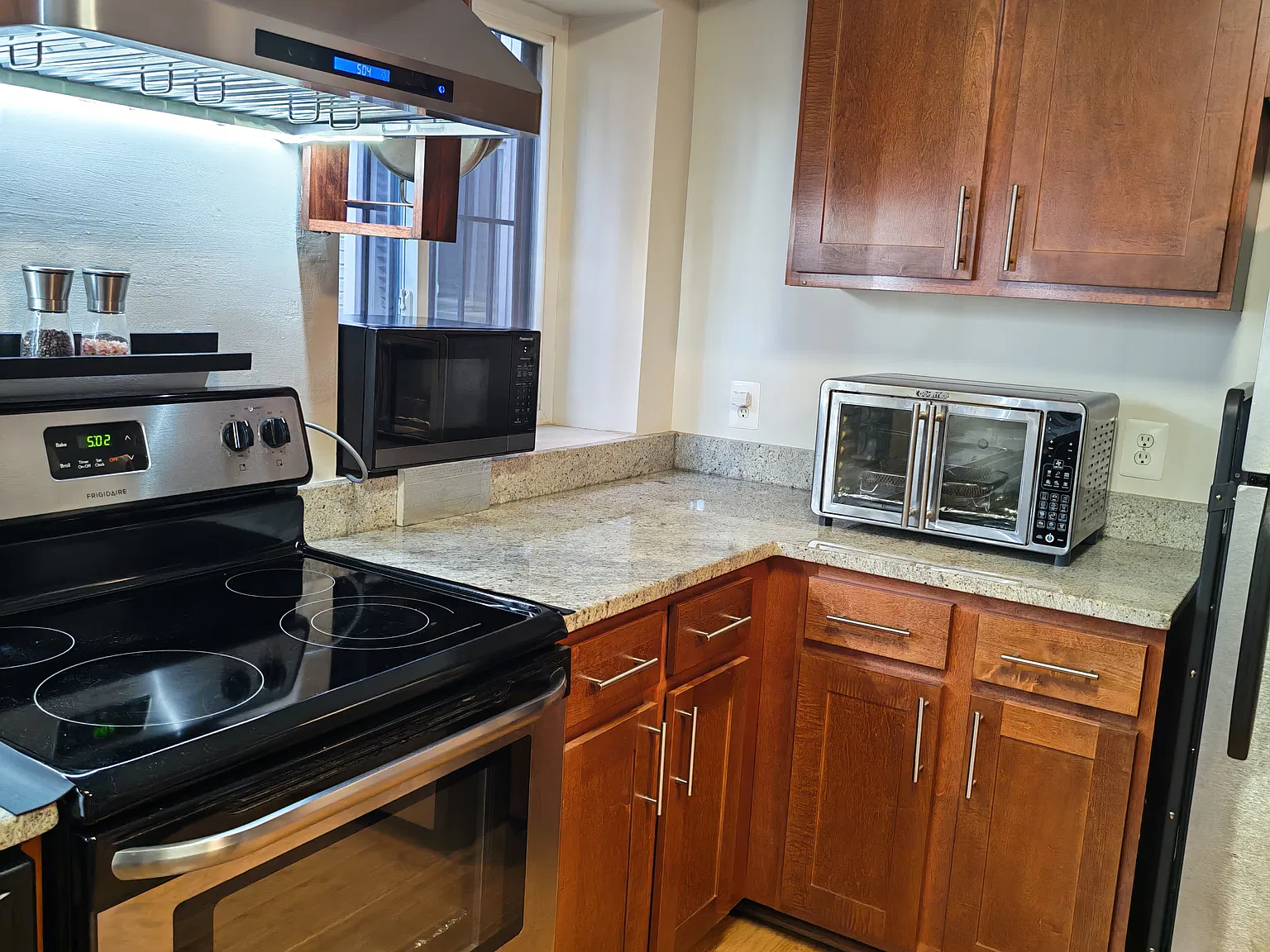 1225 Fairmont St NW — Photo 3