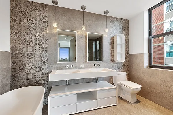 Rented by Corcoran | media 23