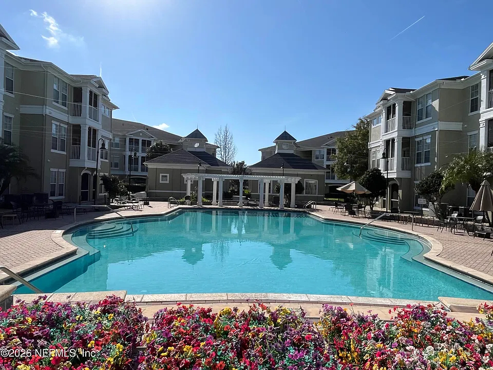 8290 Gate Pkwy #1005