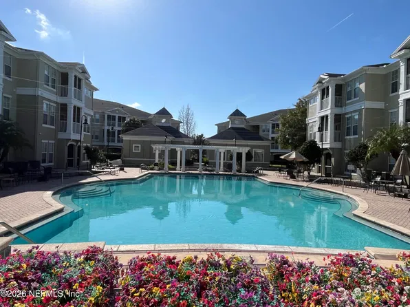 8290 Gate Pkwy #1005, Jacksonville, FL 32216