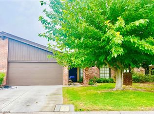 504 Raintree Ln, Las Vegas, NV 89107