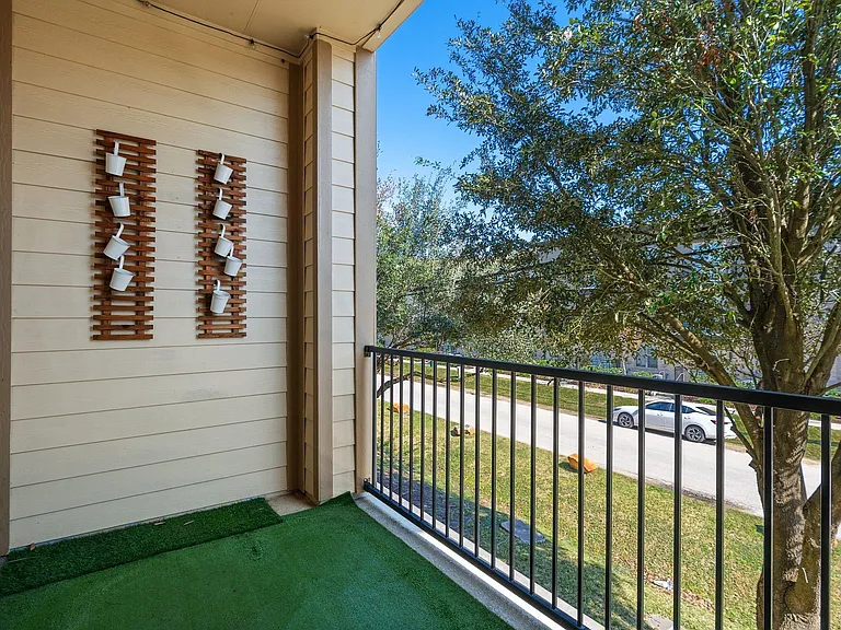 1752 Trinity Bend Dr — Photo 19