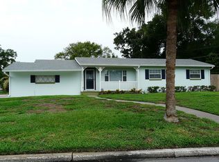 1052 Lake Bell Dr, Winter Park, FL 32789