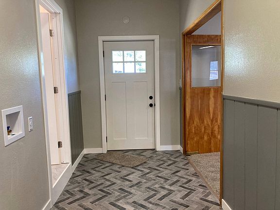 2nd image of 500 Geary Dr