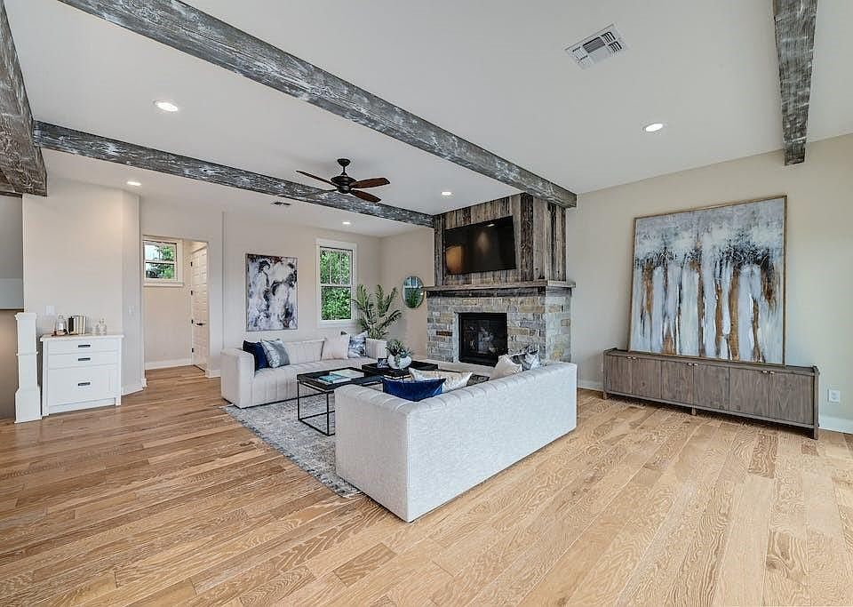 2217 Seabiscuit Cv Spicewood, TX Zillow Apartments for Rent in