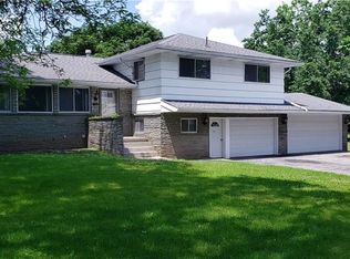 625 Elmgrove Rd, Rochester, NY 14606