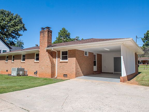 5th image of 9519 Walkers Ferry Rd