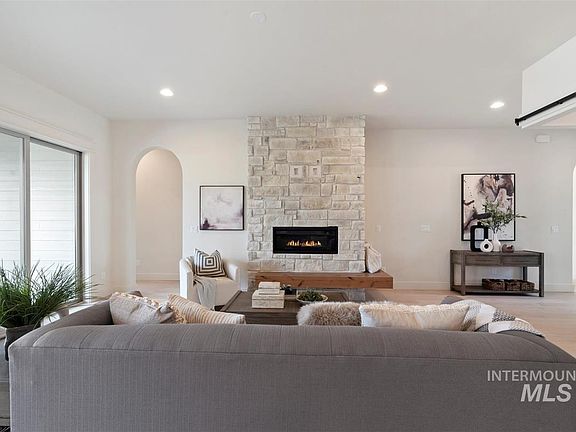 5th image of 6626 N Culbin Way