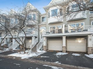 708 Fairfield Cir, Minnetonka, MN 55305