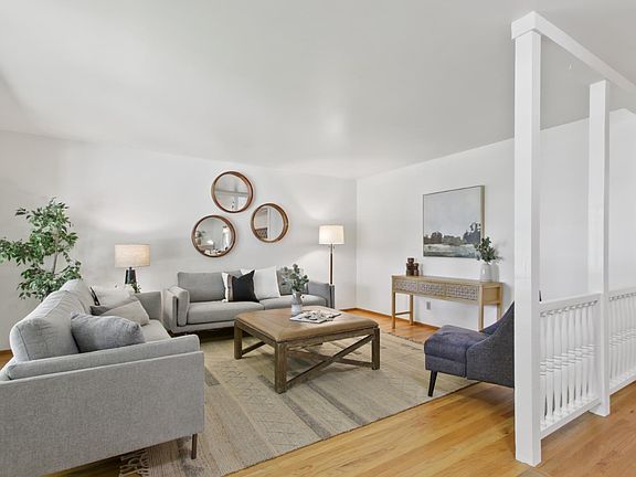 5th image of 406 Anza Ave