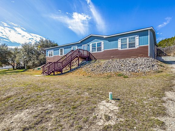 3rd image of 175 Whisper Valley Ln