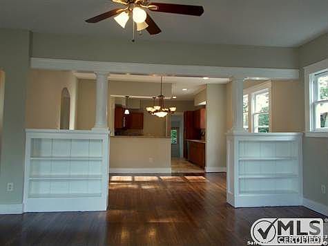 1st image of 610 W Gramercy Pl