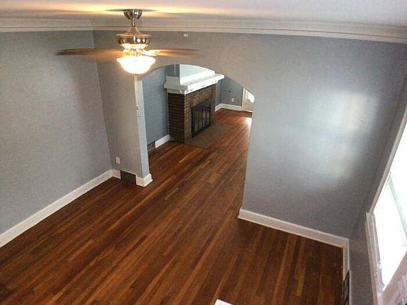 4th image of 5269 N College Ave