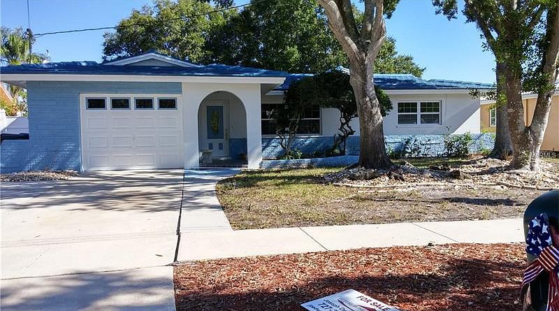 1st image of 571 E Park Dr
